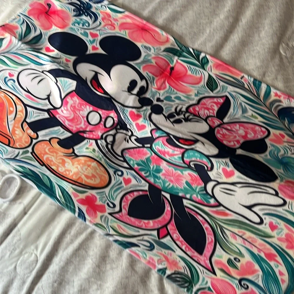 Mickey & Minnie Bath Mat and Toilet Cover Set